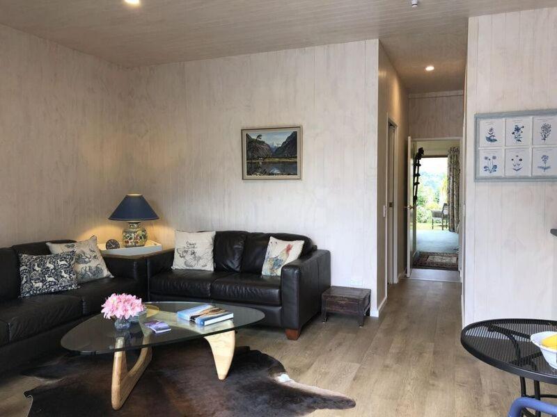 Central Wanaka | Lake & Mtn Views | Well Appointed Διαμέρισμα Εξωτερικό φωτογραφία